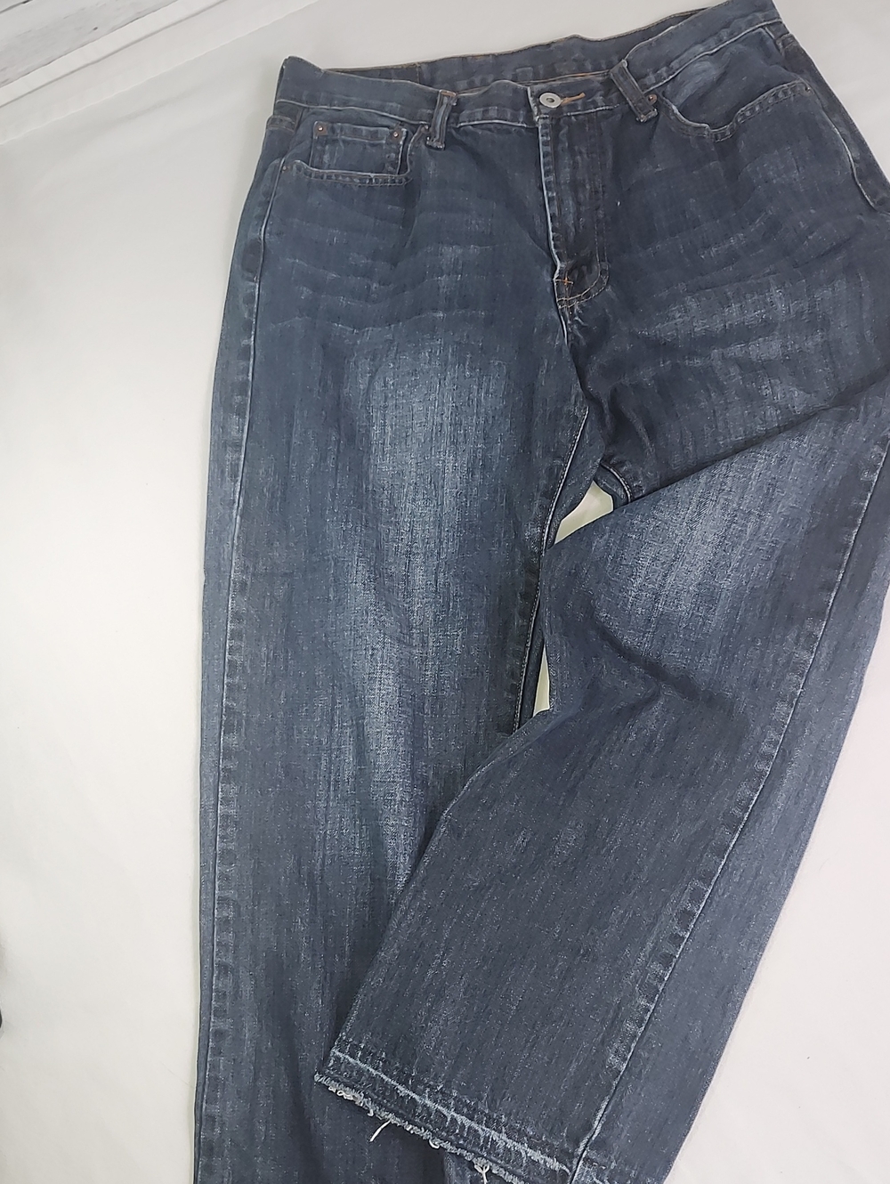 Lucky Brand Men's Relaxed Straight Leg Style 181